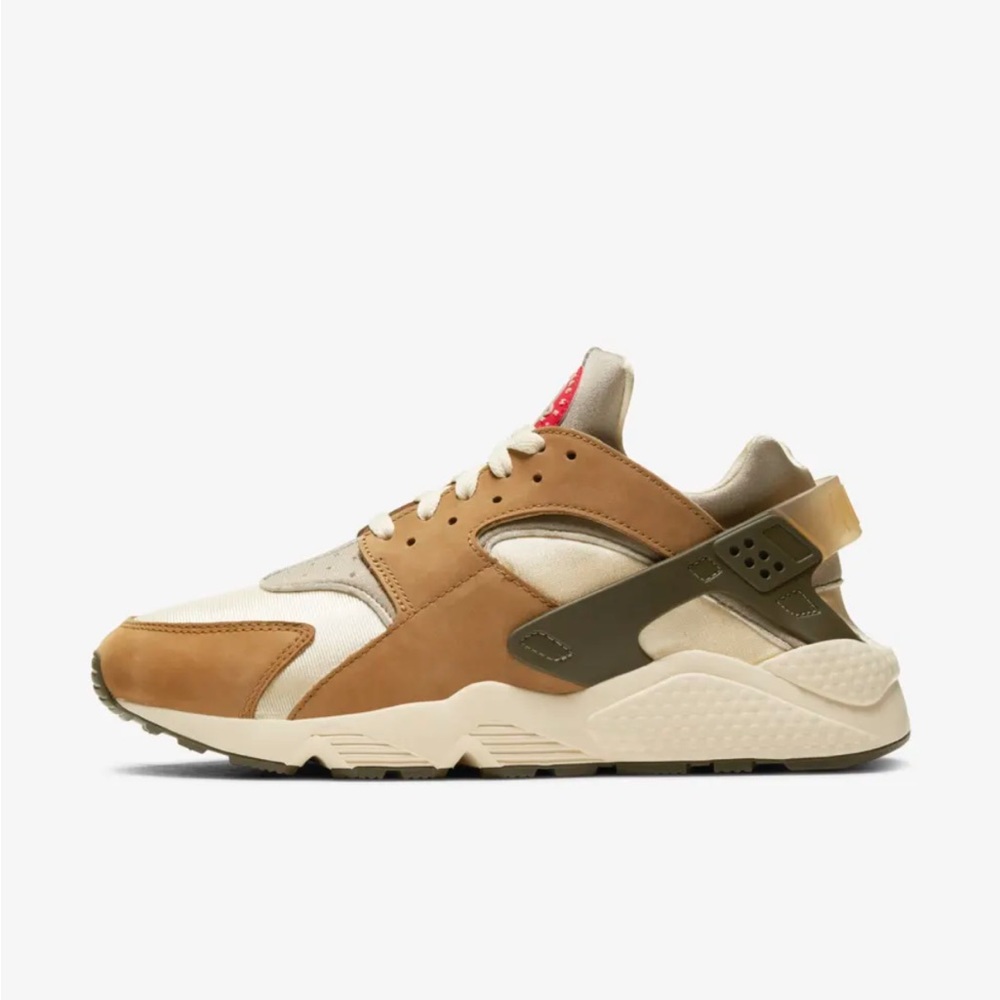 Nike Air Huarache women size 7